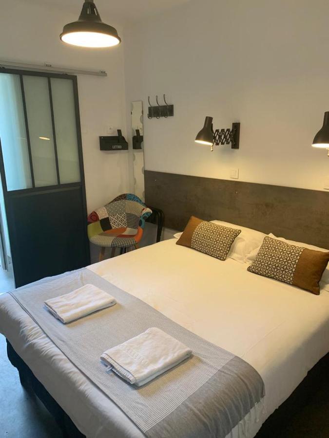 Hotel Le Smile Saint-Vincent-Sterlanges Eksteriør billede